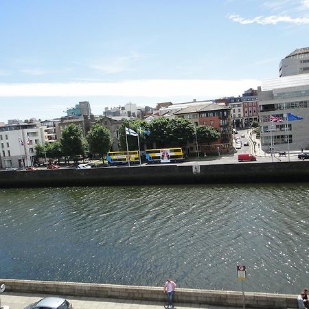Inn On The Liffey Guesthouse ดับลิน ภายนอก รูปภาพ