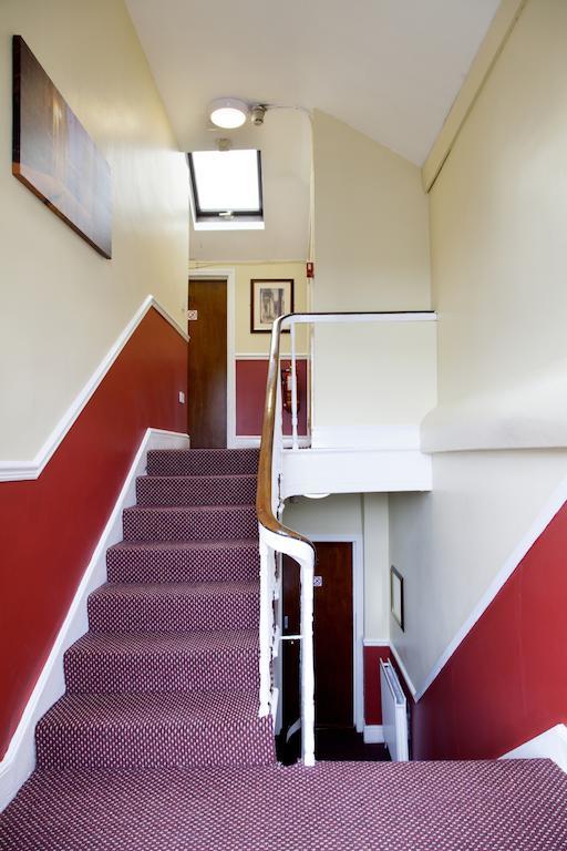 Inn On The Liffey Guesthouse ดับลิน ภายนอก รูปภาพ