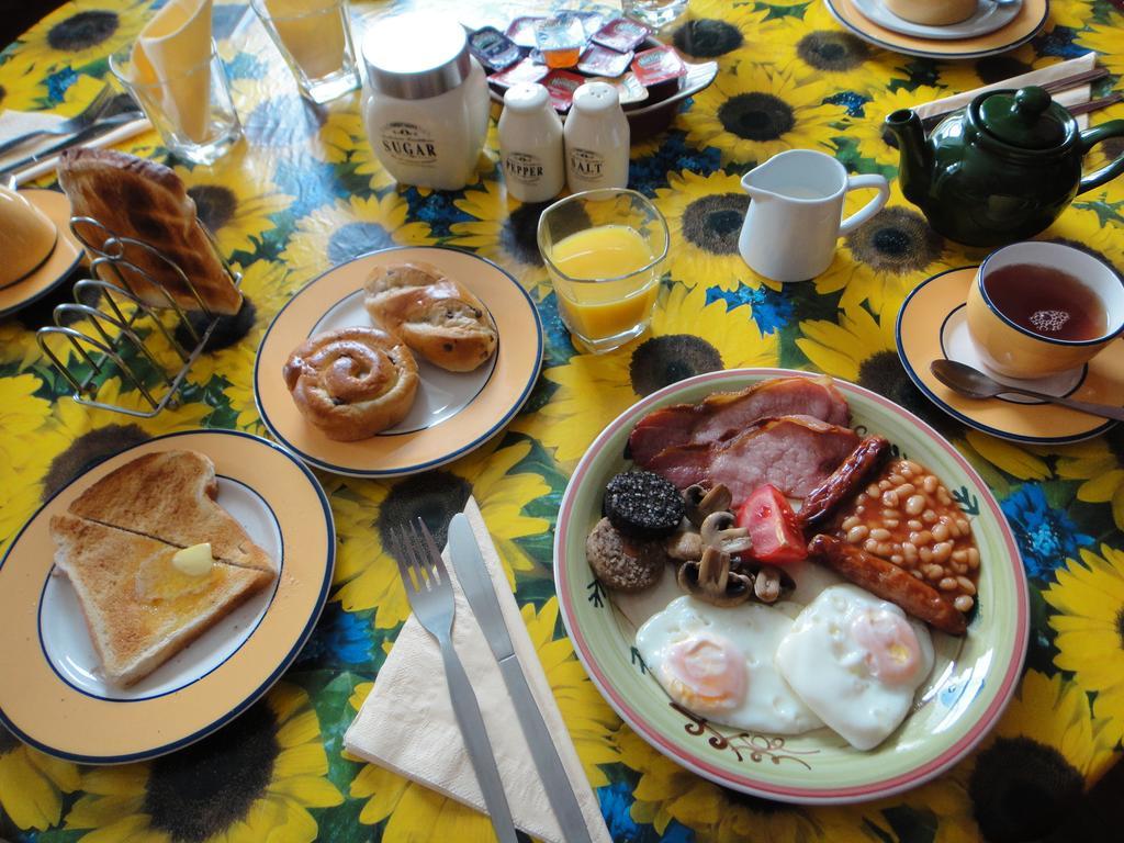 Inn On The Liffey Guesthouse ดับลิน ภายนอก รูปภาพ