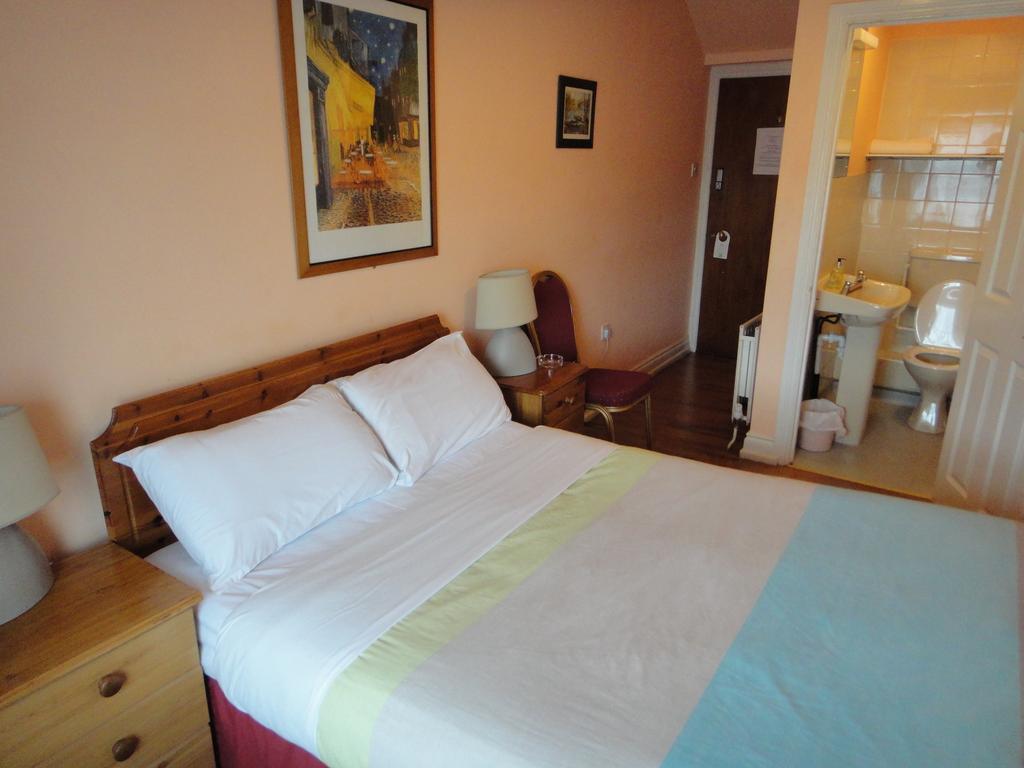 Inn On The Liffey Guesthouse ดับลิน ห้อง รูปภาพ